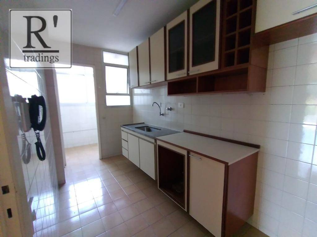 Apartamento à venda com 2 quartos, 65m² - Foto 8