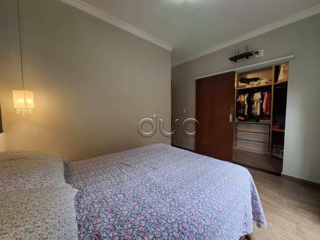 Casa à venda com 3 quartos, 158m² - Foto 14