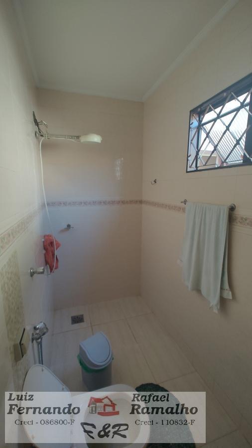 Casa à venda com 3 quartos, 400m² - Foto 16