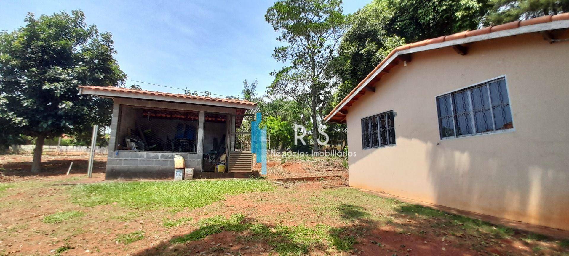 Chácara à venda com 4 quartos, 350m² - Foto 54