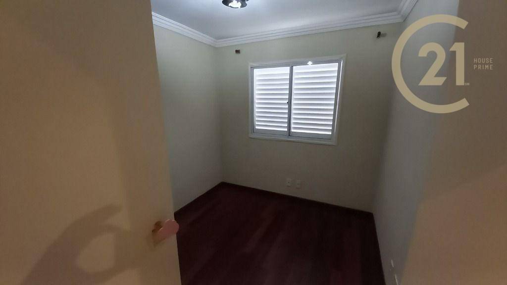 Apartamento para alugar com 3 quartos, 95m² - Foto 16