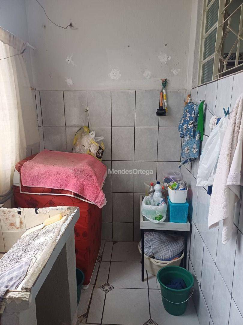 Casa à venda com 5 quartos, 280m² - Foto 19