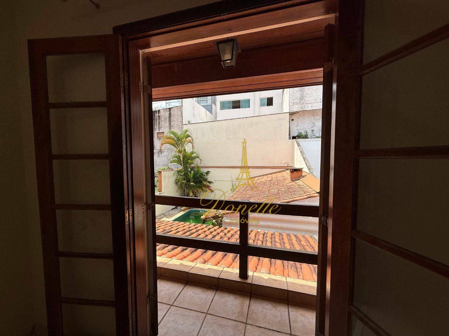 Sobrado para alugar com 3 quartos, 220m² - Foto 35