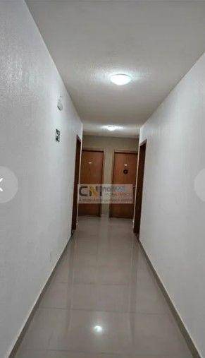 Apartamento à venda com 2 quartos, 45m² - Foto 2