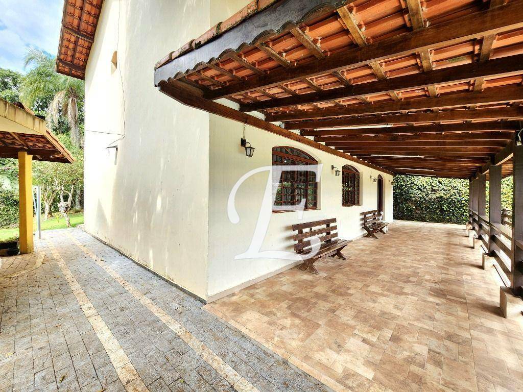 Chácara à venda com 6 quartos, 300m² - Foto 10