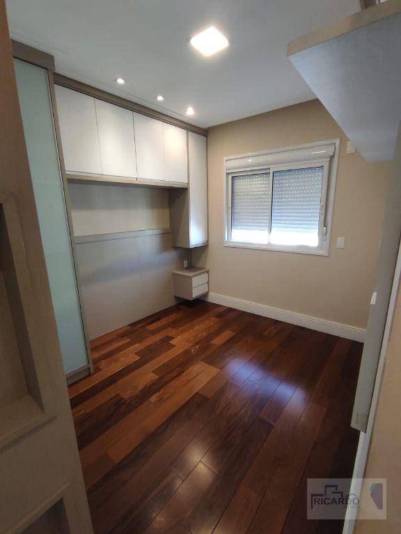 Apartamento para alugar com 3 quartos, 116m² - Foto 12
