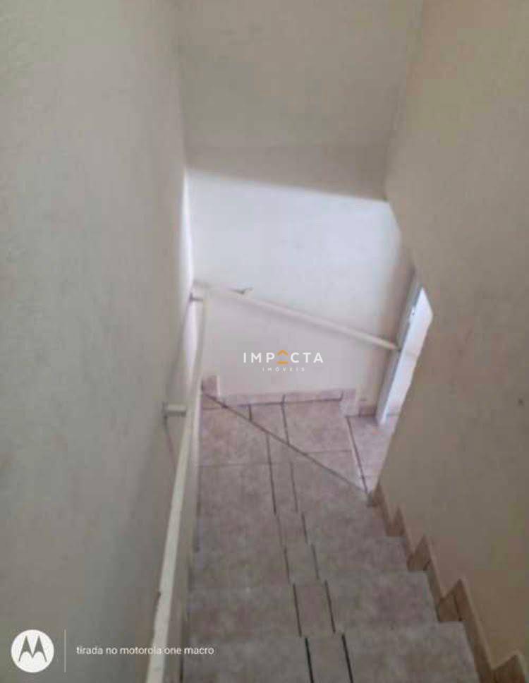 Casa à venda com 3 quartos, 200m² - Foto 5