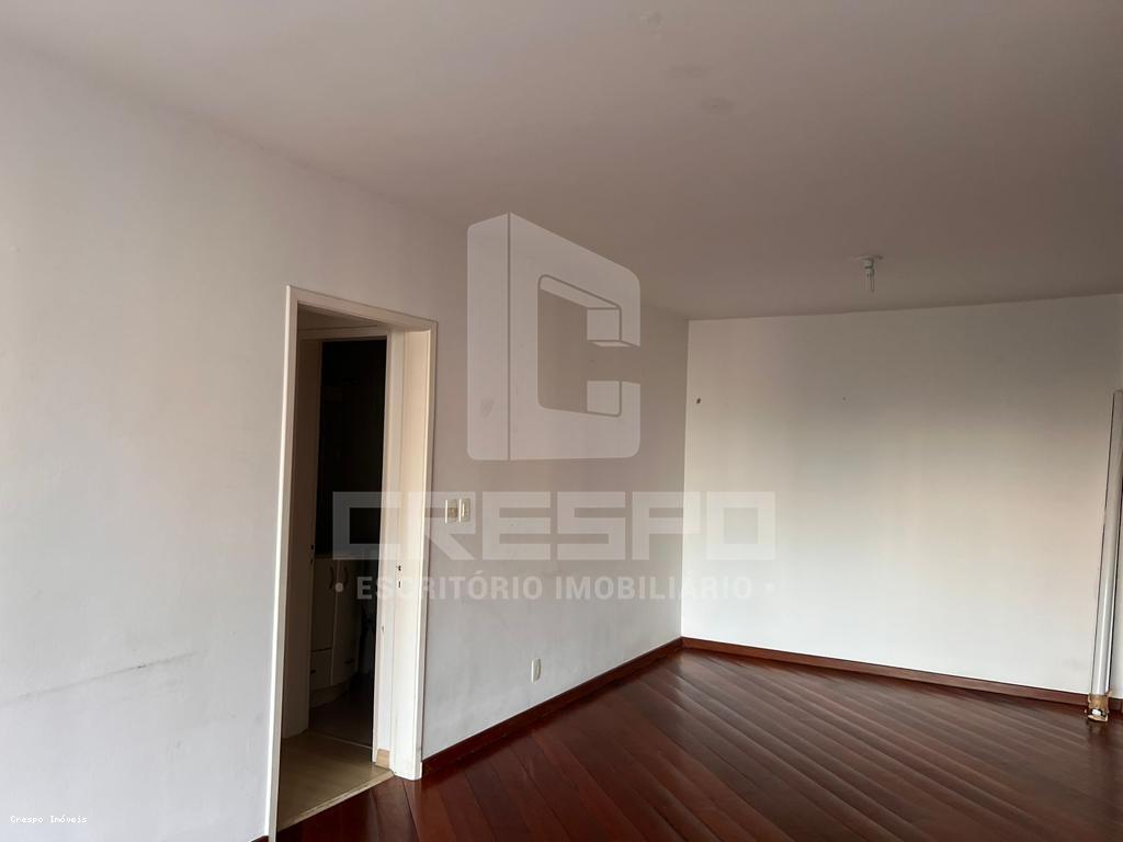 Apartamento à venda com 3 quartos, 101m² - Foto 9