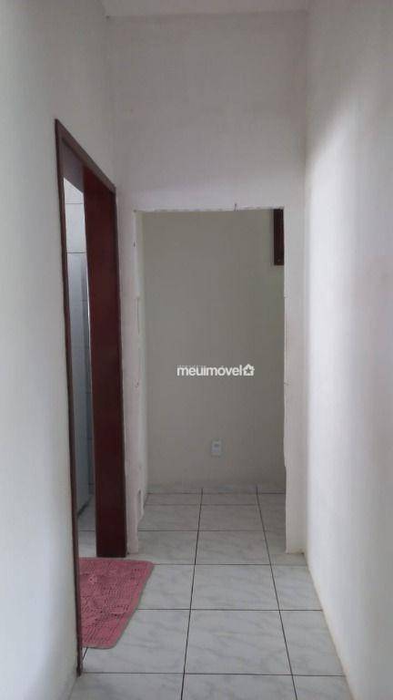 Casa à venda com 3 quartos, 240m² - Foto 15