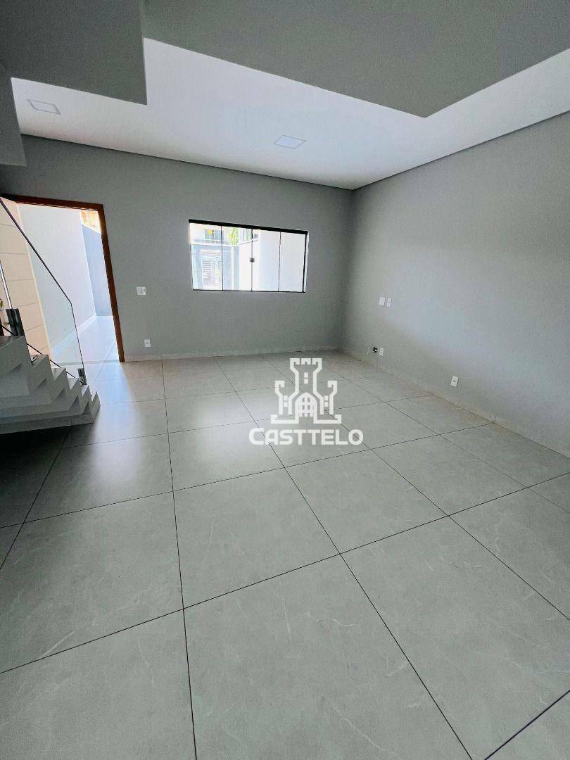 Sobrado à venda com 3 quartos, 140m² - Foto 4