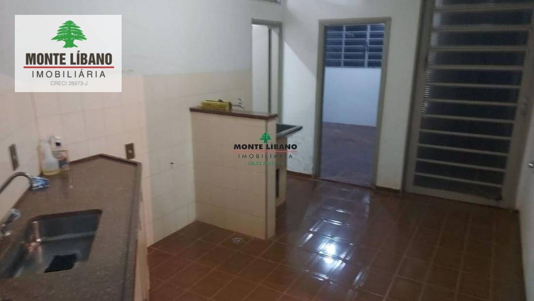 Casa à venda com 3 quartos, 409m² - Foto 18