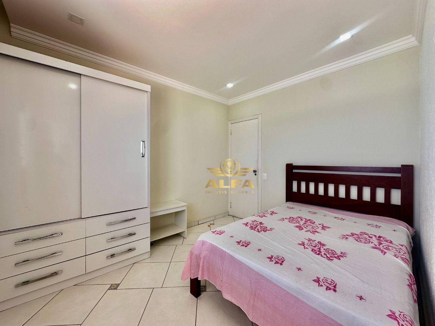 Apartamento à venda com 4 quartos, 200m² - Foto 9