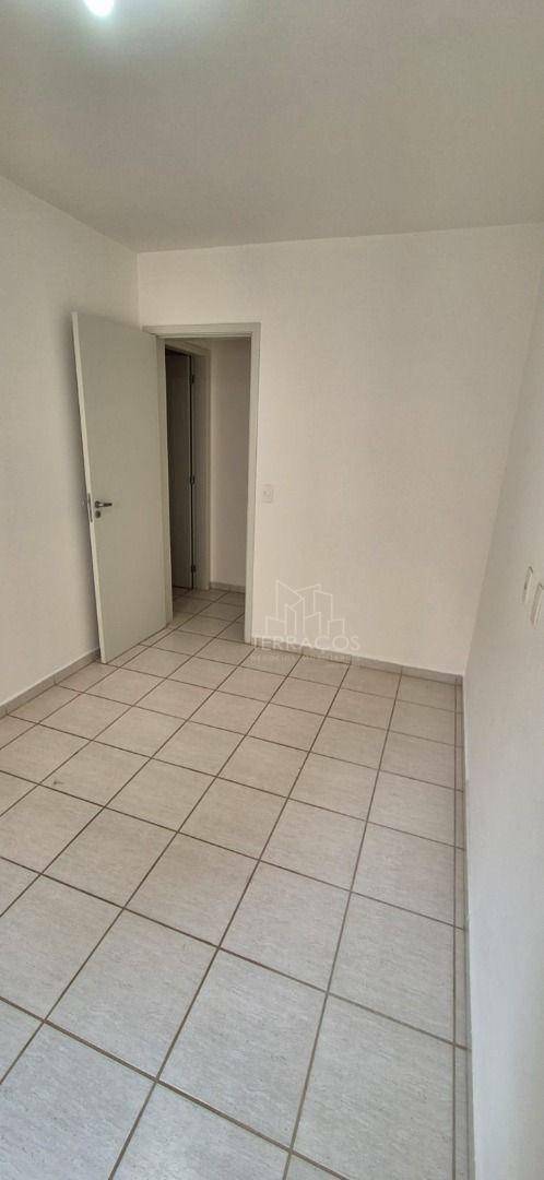 Apartamento à venda e aluguel com 2 quartos, 60m² - Foto 4