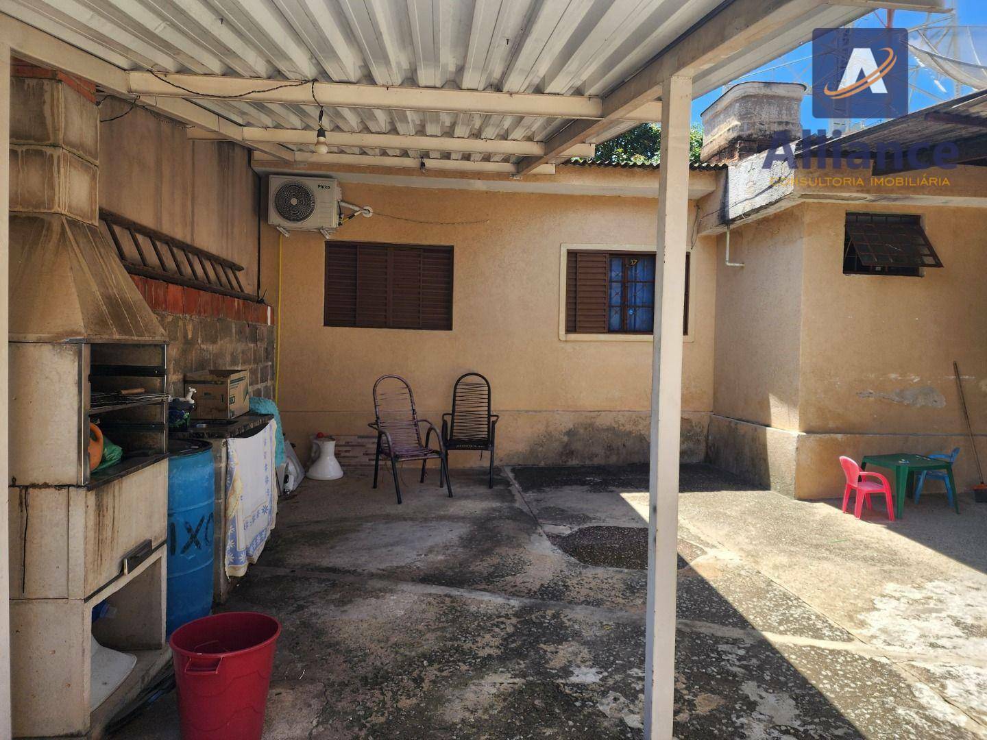 Casa à venda com 2 quartos, 133m² - Foto 11