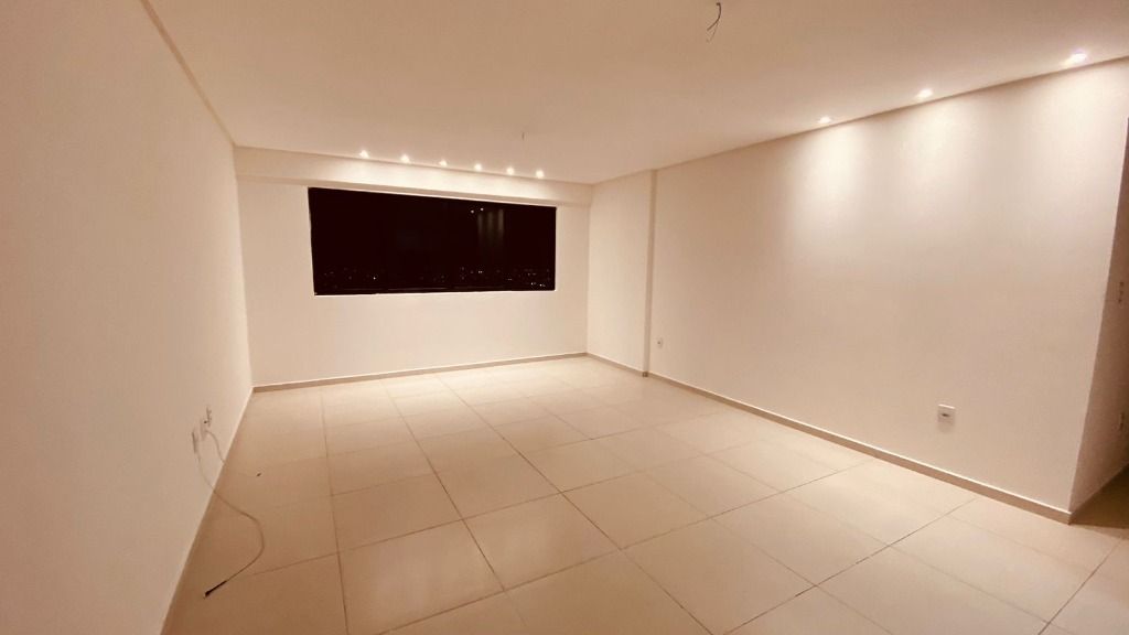 Apartamento para alugar com 3 quartos, 100m² - Foto 3