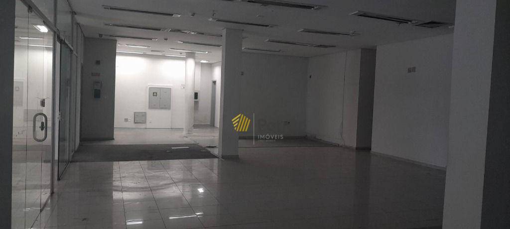 Prédio Inteiro para alugar, 1100m² - Foto 6