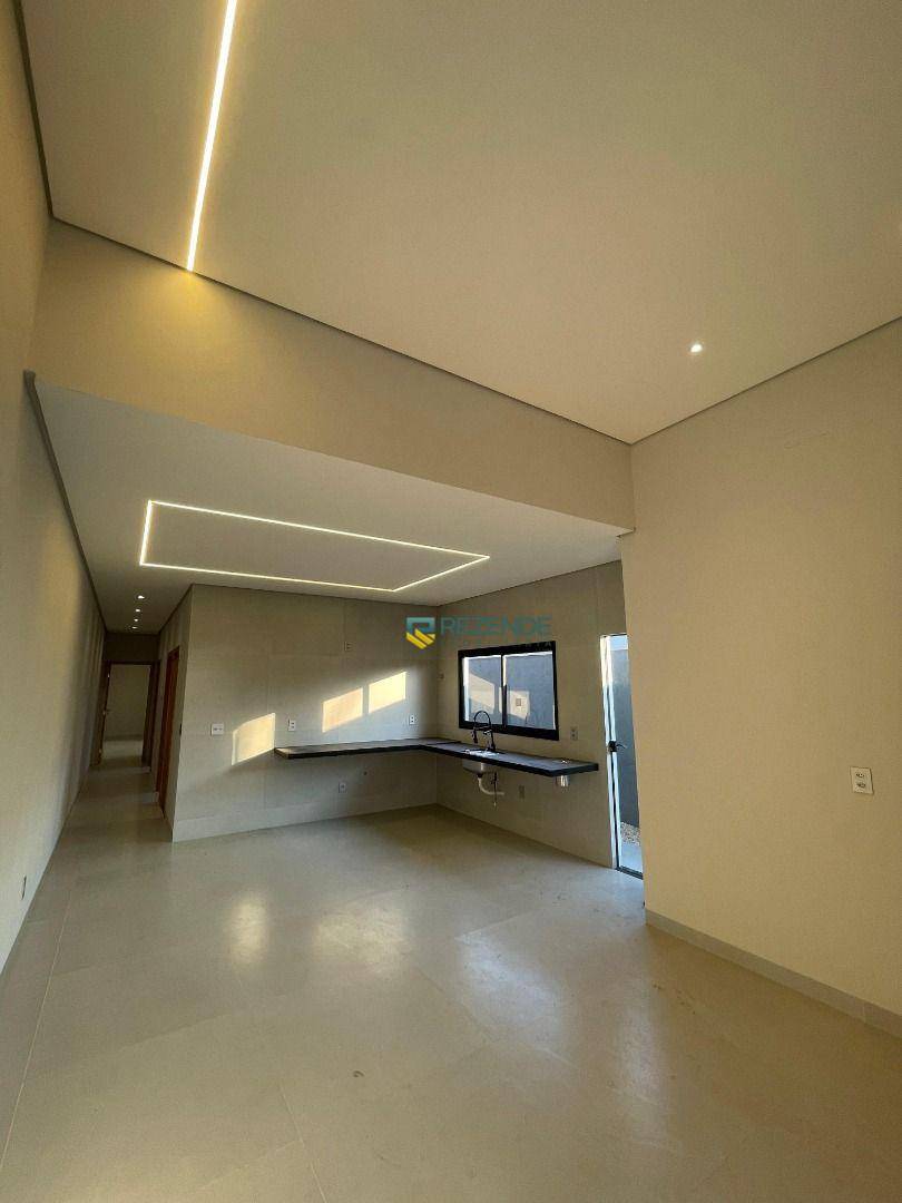 Casa, 3 quartos, 121 m² - Foto 4