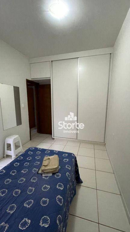 Casa à venda com 3 quartos, 100m² - Foto 9