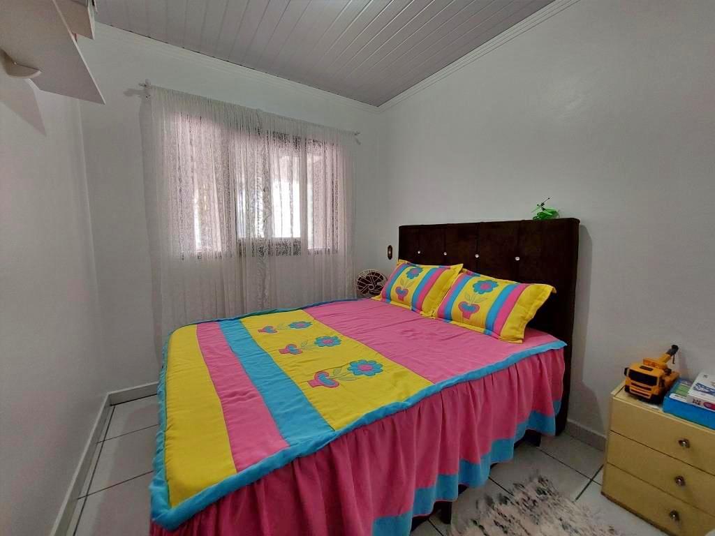 Casa à venda com 3 quartos, 98m² - Foto 16