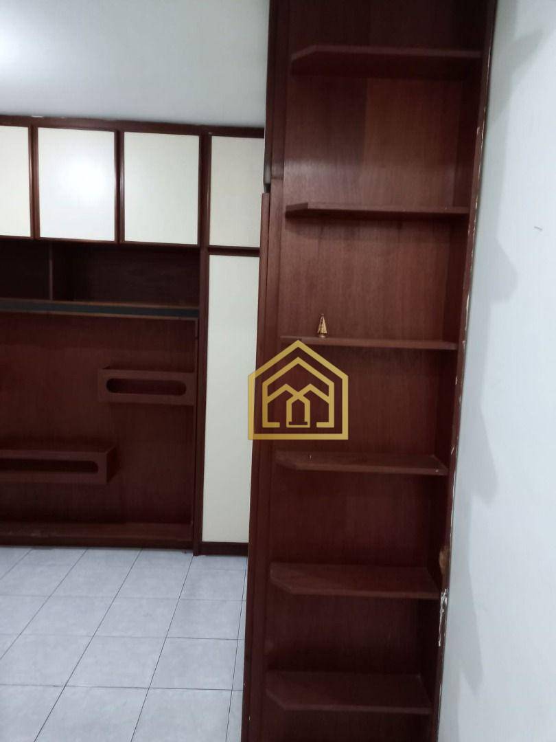 Apartamento à venda com 1 quarto, 43m² - Foto 5