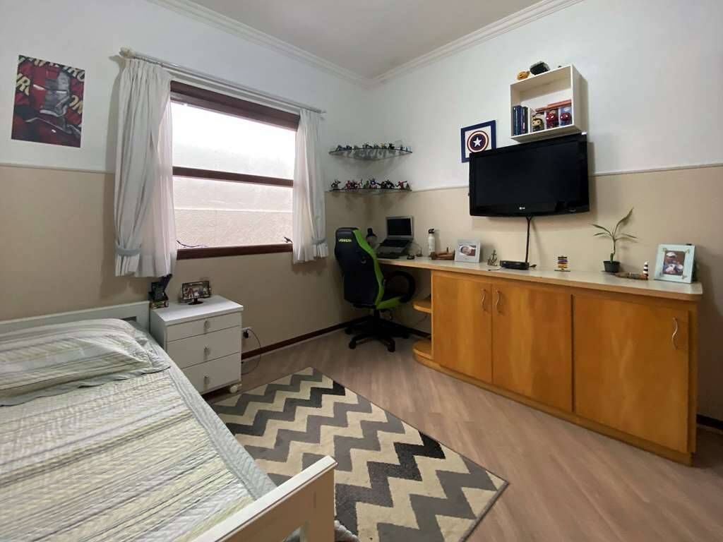 Casa de Condomínio à venda com 3 quartos, 572m² - Foto 23