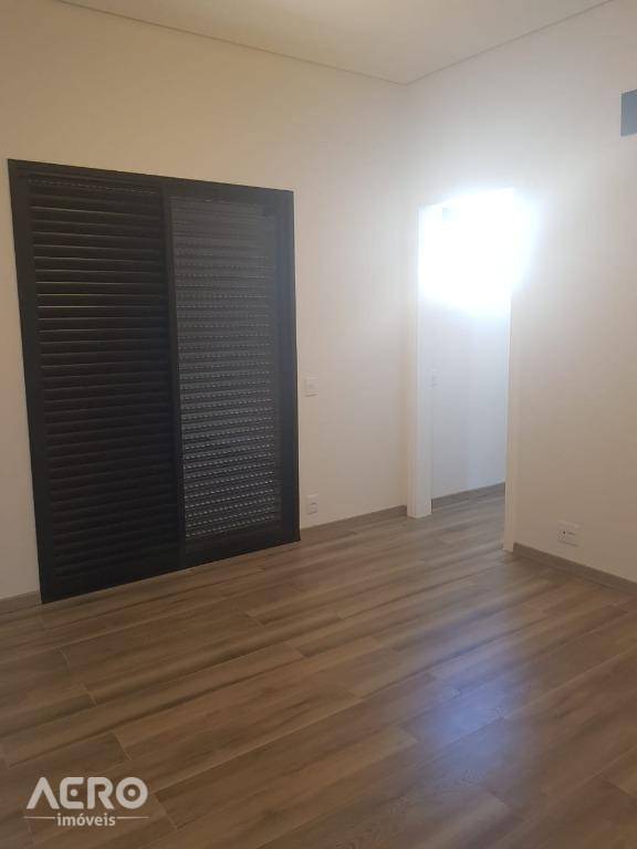 Casa de Condomínio à venda com 4 quartos, 400m² - Foto 23