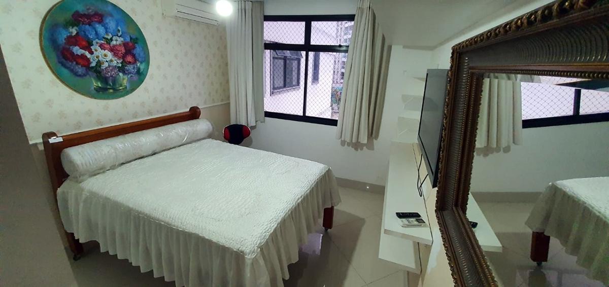 Apartamento à venda com 3 quartos, 160m² - Foto 8