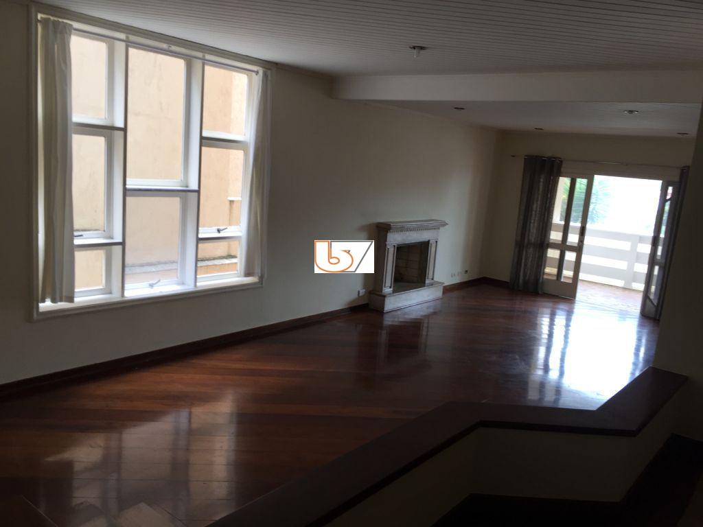 Casa de Condomínio para alugar com 4 quartos, 420m² - Foto 5