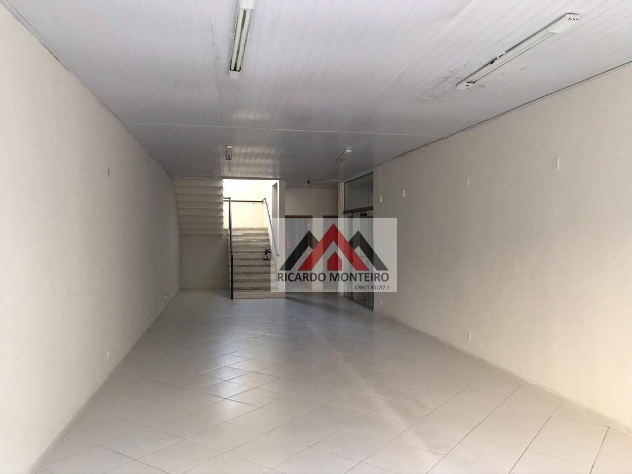 Loja-Salão para alugar, 266m² - Foto 2