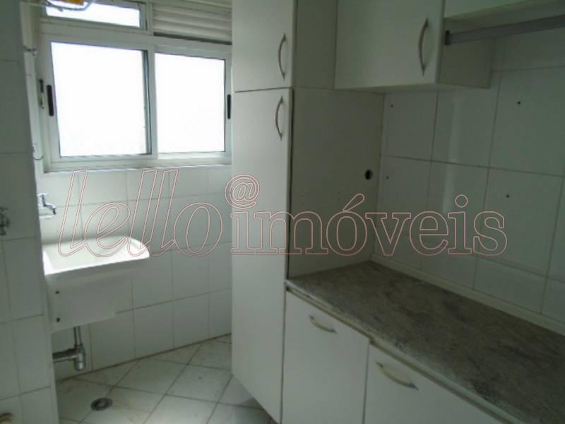 Apartamento para alugar com 3 quartos, 130m² - Foto 13