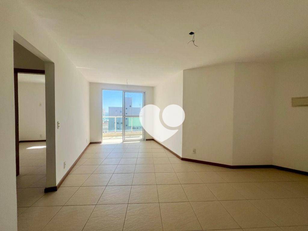 Apartamento à venda com 2 quartos, 74m² - Foto 7