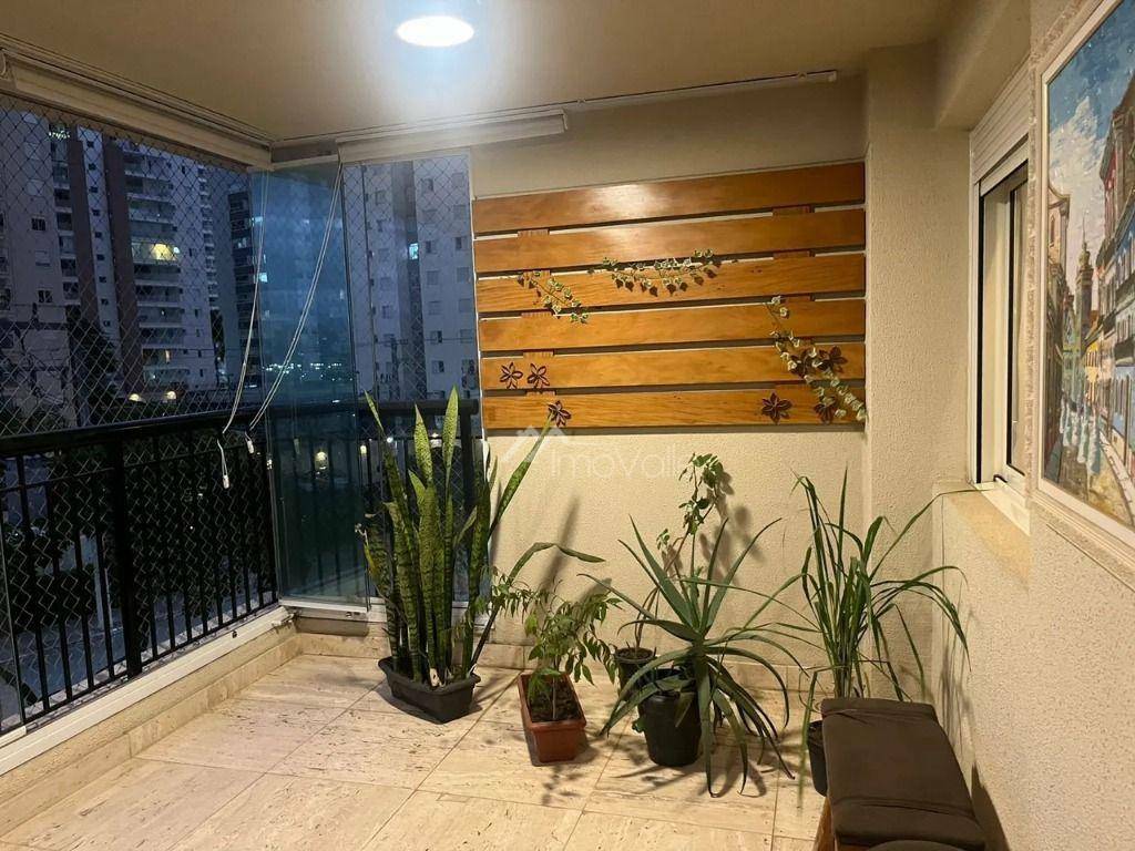 Apartamento à venda com 3 quartos, 143m² - Foto 3