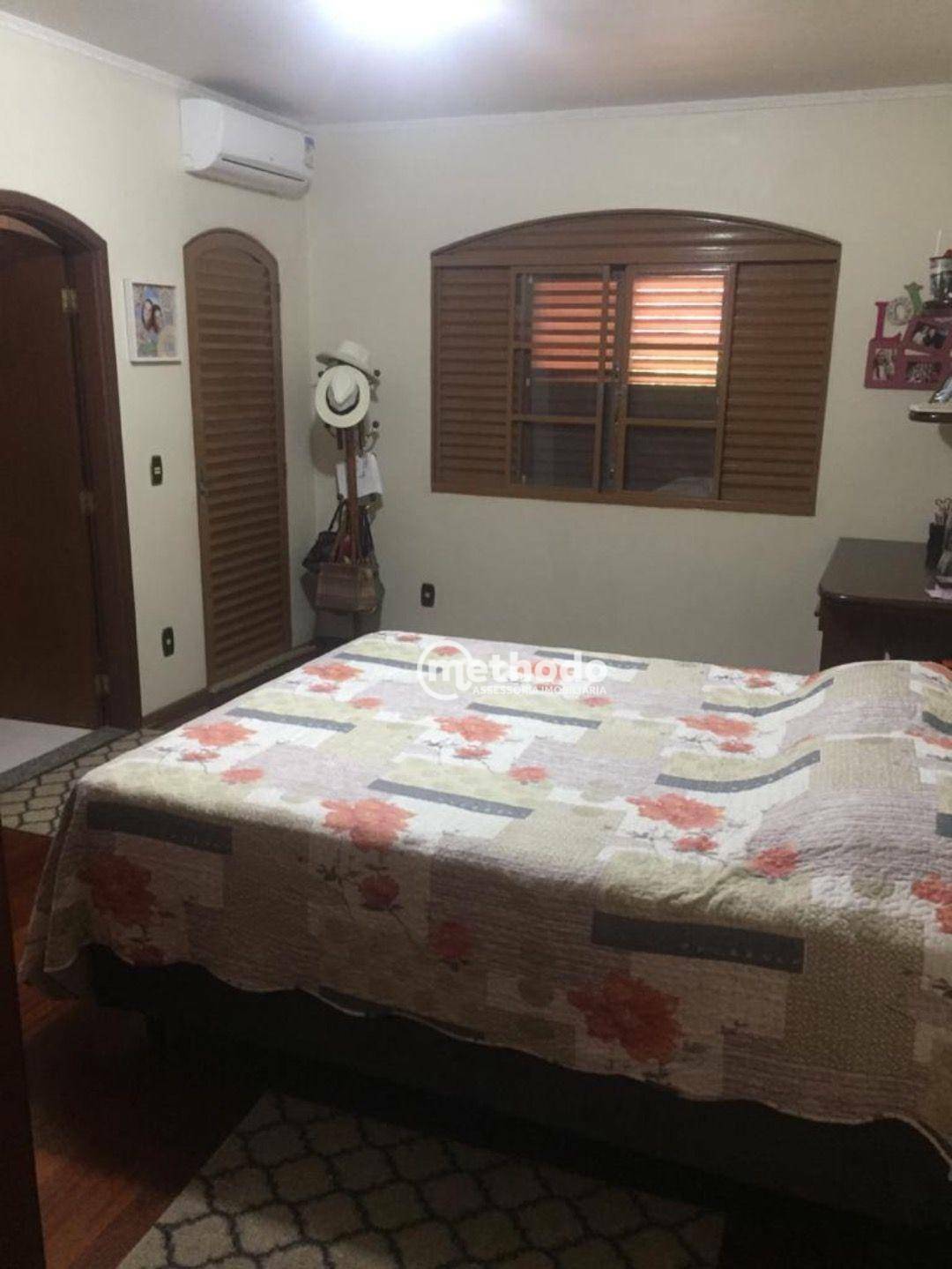 Casa à venda com 4 quartos, 350m² - Foto 5