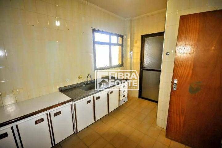 Apartamento à venda com 3 quartos, 83m² - Foto 15