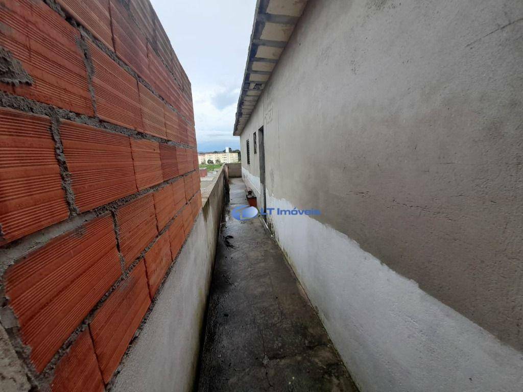 Casa à venda com 2 quartos, 225M2 - Foto 10