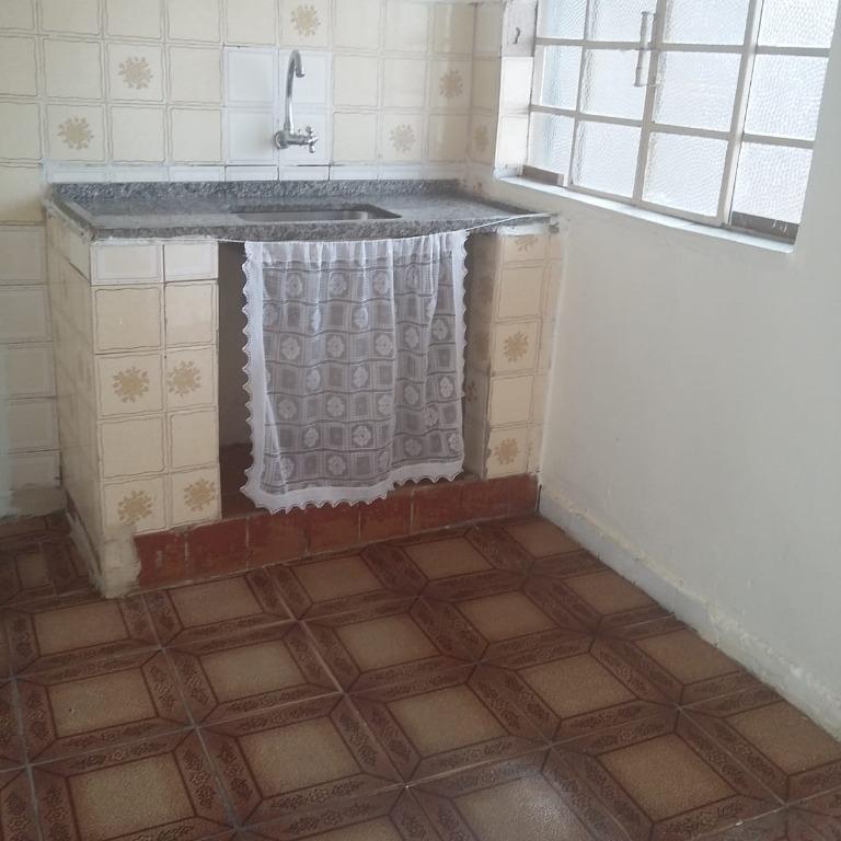 Casa para alugar com 1 quarto, 40m² - Foto 2