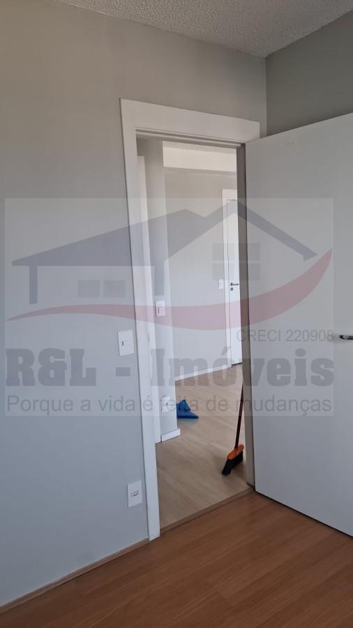 Apartamento para alugar com 2 quartos, 41m² - Foto 8