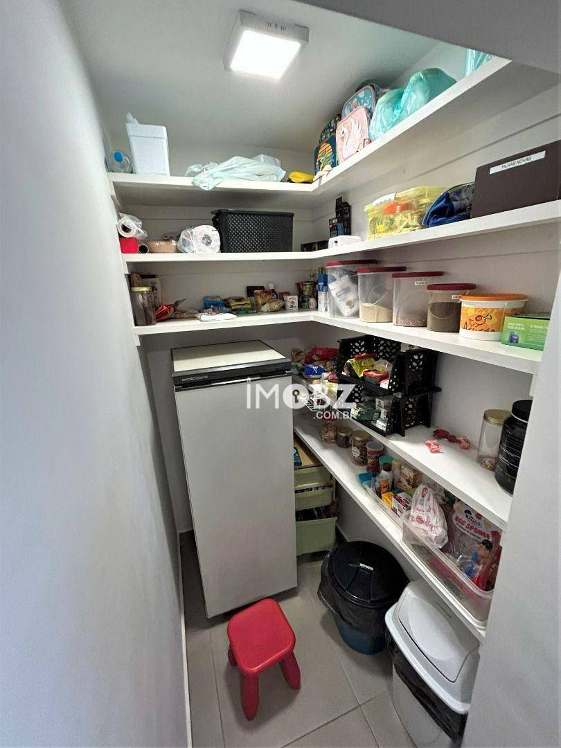 Apartamento à venda com 3 quartos, 130m² - Foto 10