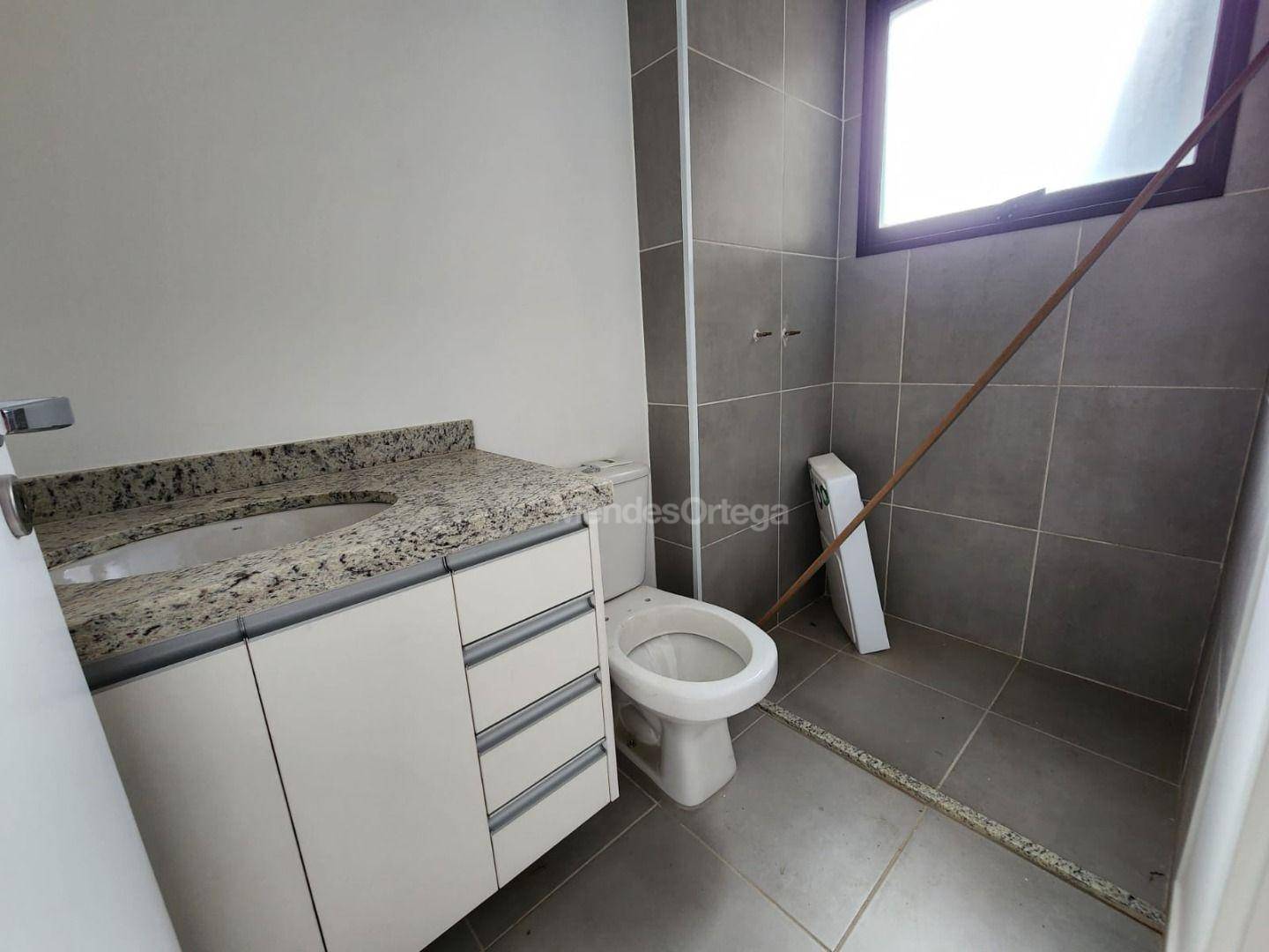 Apartamento à venda com 2 quartos, 65m² - Foto 5