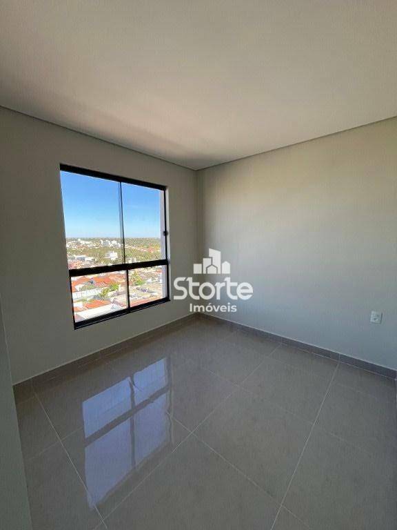 Apartamento à venda com 3 quartos, 110m² - Foto 8