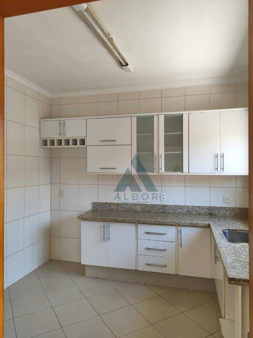 Casa, 3 quartos, 236 m² - Foto 14