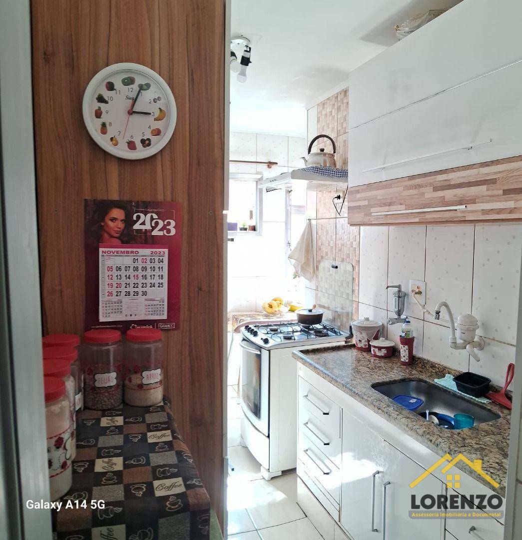 Apartamento à venda com 2 quartos, 69m² - Foto 4