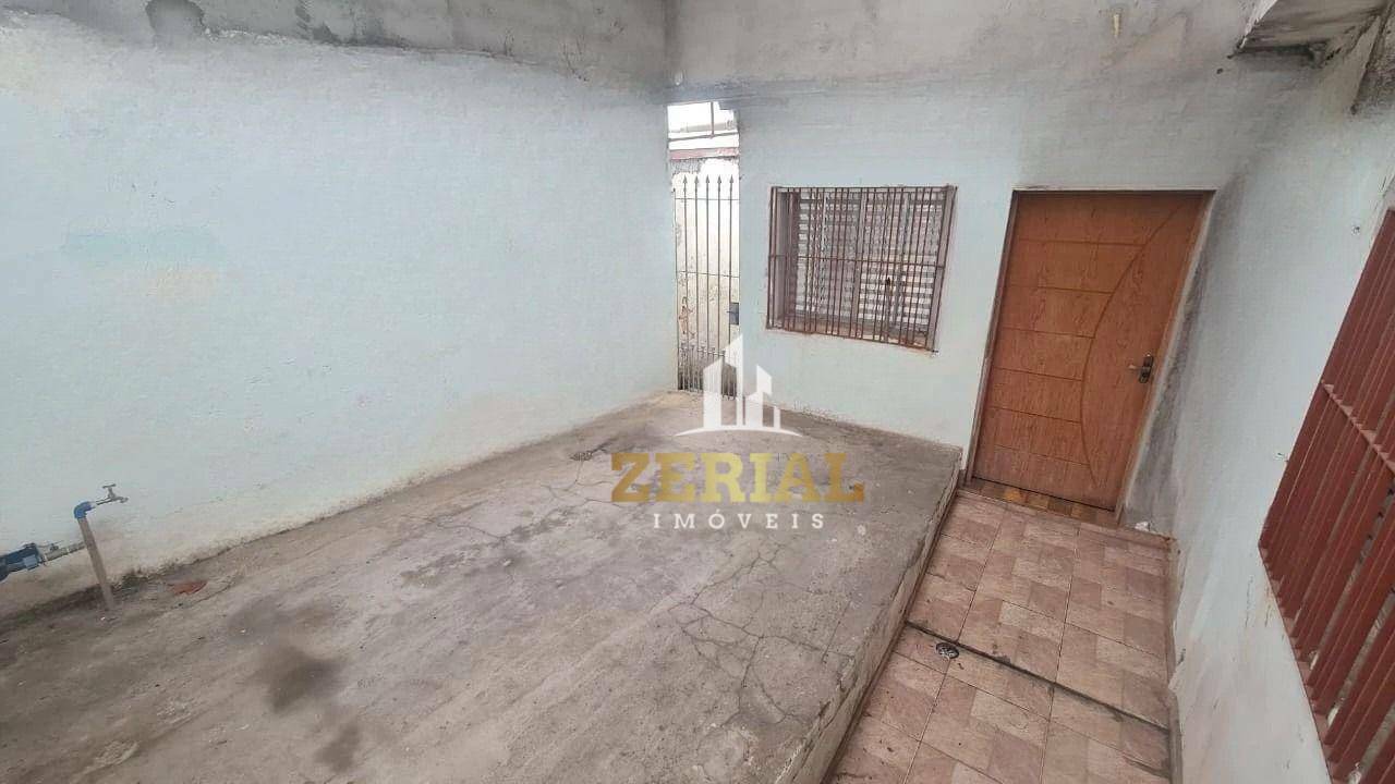 Casa à venda com 2 quartos, 55m² - Foto 1