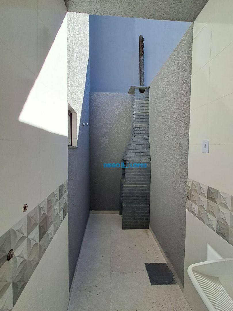 Sobrado à venda com 3 quartos, 67m² - Foto 6