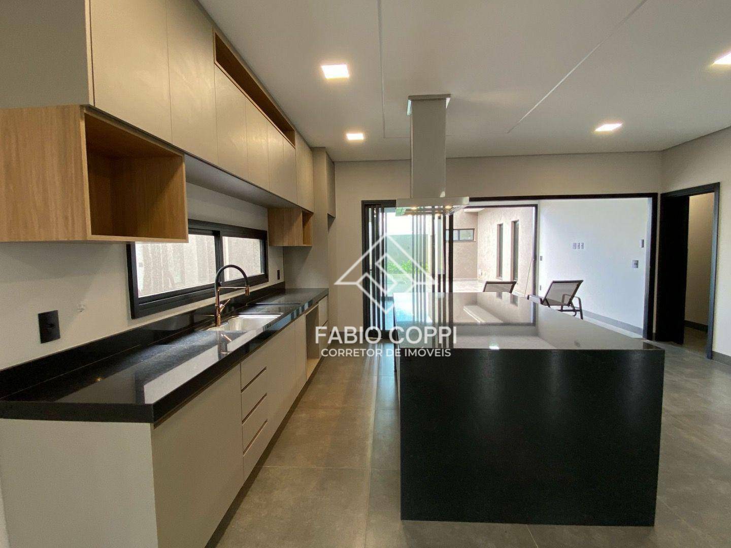 Casa de Condomínio à venda com 3 quartos, 238m² - Foto 11