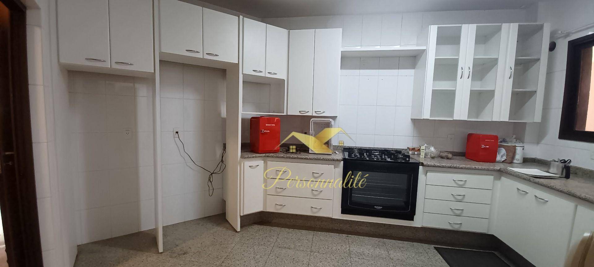 Apartamento à venda com 4 quartos, 253m² - Foto 10