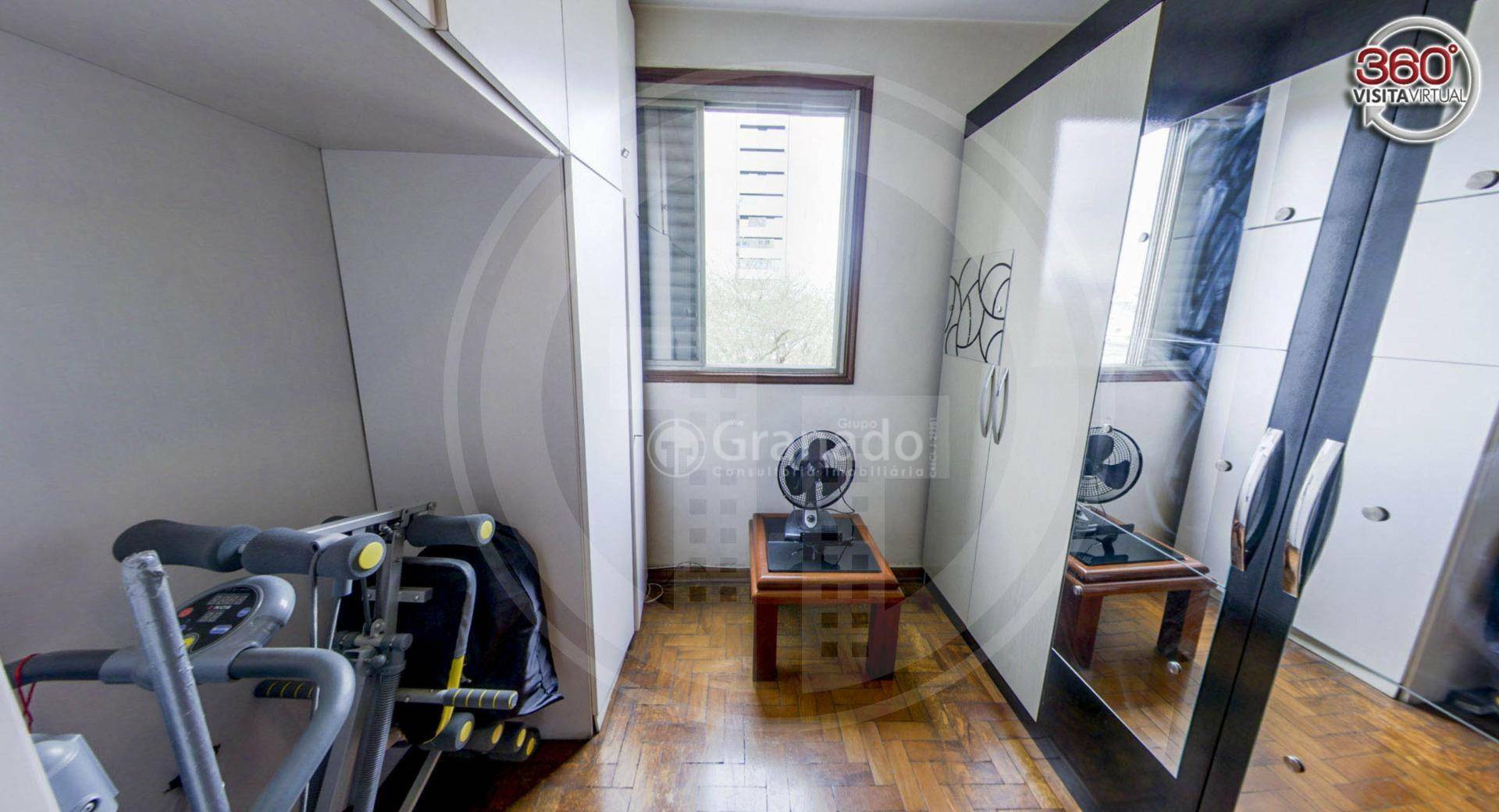 Apartamento à venda com 3 quartos, 135m² - Foto 5