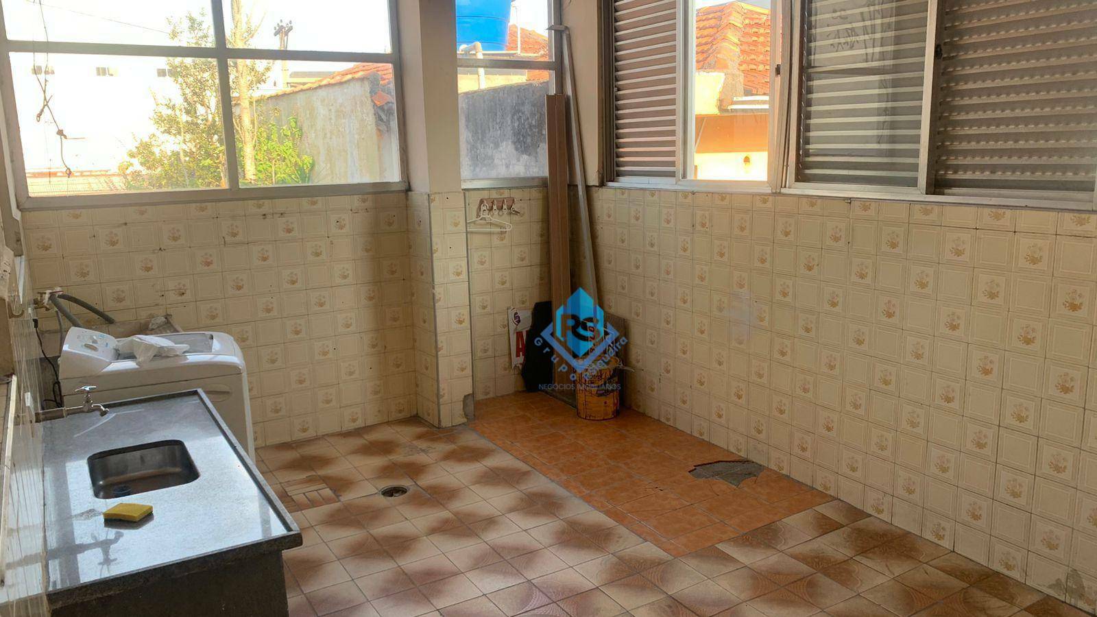 Apartamento para alugar com 3 quartos, 140m² - Foto 9