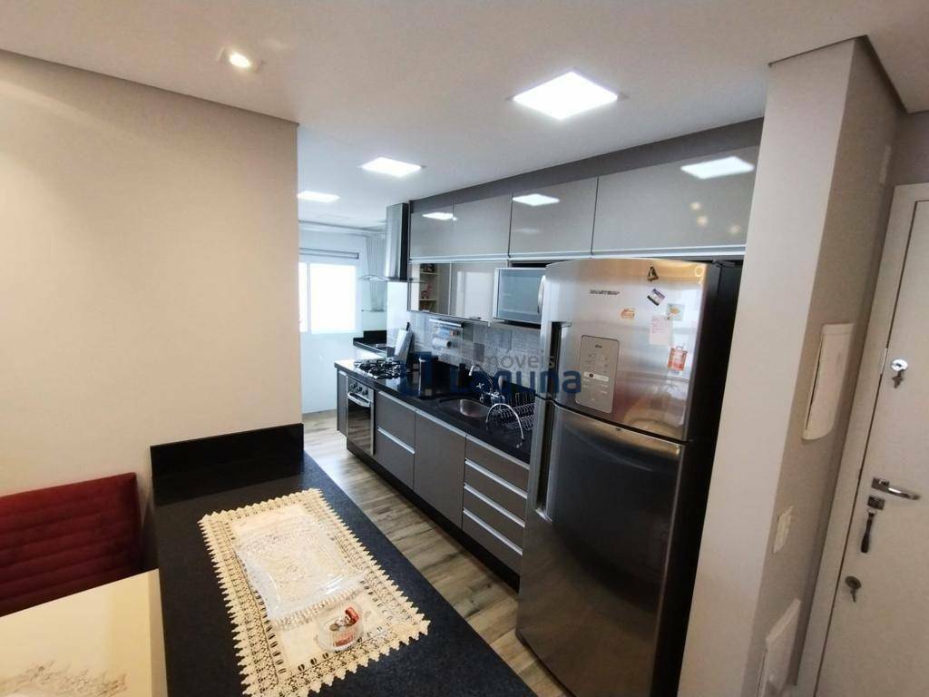 Apartamento à venda com 3 quartos, 70m² - Foto 6