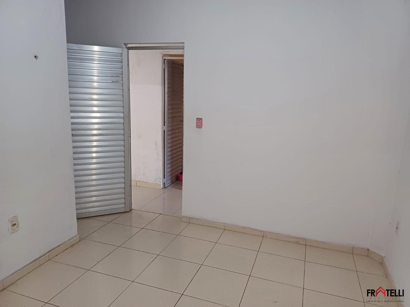 Casa à venda com 3 quartos, 200m² - Foto 17